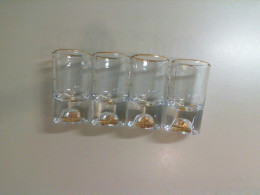 Set of 4 glass shot glasses
