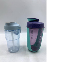 Set of 2 Shake-way glass