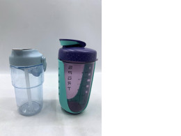 Set of 2 Shake-way glass Set of 2 Shake-way glass