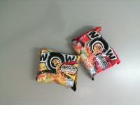 Set of 2 packs of spicy noodles