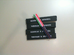 Set of 4 packs of colored pencils