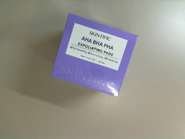 Skintific Exfoliating pads for face