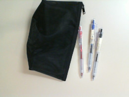 Stationery set, black pencil case and 3 pens
