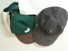 Set of 2 men's caps