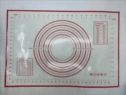 Silicone dough kneading mat