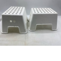 Set of 2 White plastic chair