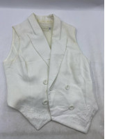 White sleeveless blazer-style vest