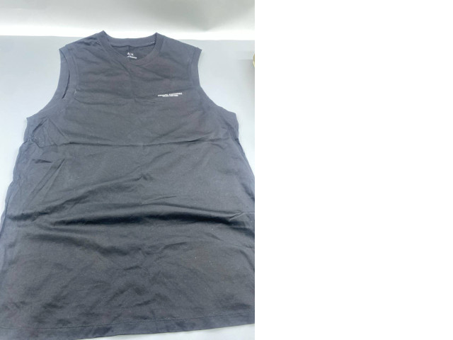 Black sleeveless crew neck shirt Black sleeveless crew neck shirt