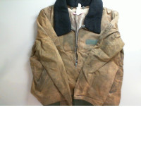 Brown short jacket with a zipper