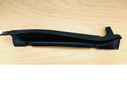 Plastic drainage for cars