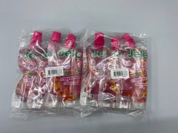 set of 2 Jele Light Fresshy ready-to-drink jelly, strawberry flavor.