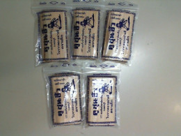 Set of 5 packs of peeled and dried palm leaves Set of 5 packs of peeled and dried palm leaves