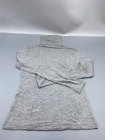 Gray long-sleeved turtleneck shirt