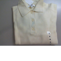 Yellow sweater Uni Qlo Yellow sweater Uni Qlo