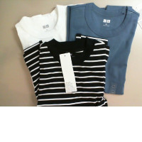 Set of 3 Uni Qlo T-shirts. White, blue, striped Set of 3 Uni Qlo T-shirts. White, blue, striped