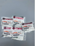 Set of 5 YAMAHA OEM Motorcycle parts : Bolt 90111-08815