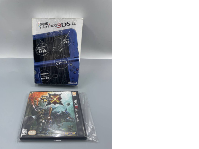 Nintendo 3DS LL + bonus game Monter Hunter X Nintendo 3DS LL + bonus game Monter Hunter X