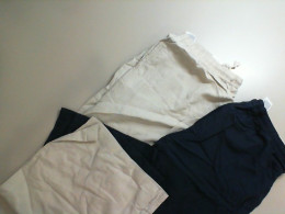 Set of 2 men's trousers, black and beige