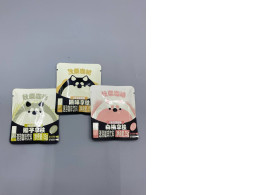 set of 3 Qiuchai Coffee (秋柴咖啡) is a ready-to-drink latte beverage available in various flavors.