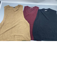 Set of 3 Sleeveless knitted sweater
