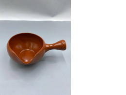 Red-handled tea set Red-handled tea set