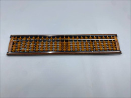  Japanese soroban abacus, a traditional calculating tool. 