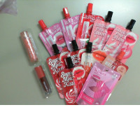 Set of 13 lipstick samples