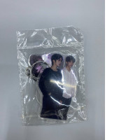 Acrylic keychain of the K-pop group ENHYPEN.