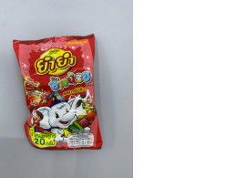  Yum Yum Chang Noi Instant Noodles in Barbecue flavor. 