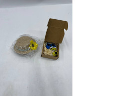 Spare parts for figres: shoes and hat