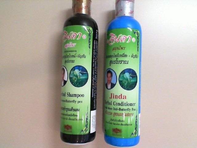 Set of 2 Thai Herbal Shampoo + Conditioner Set of 2 Thai Herbal Shampoo + Conditioner