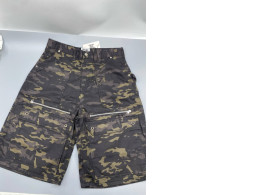 three-quarter length camouflage pants