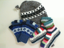Knitted set: hat, socks, gloves