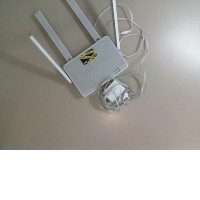 Router and connection cable