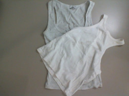 Set of 2 women's tops, white and gray