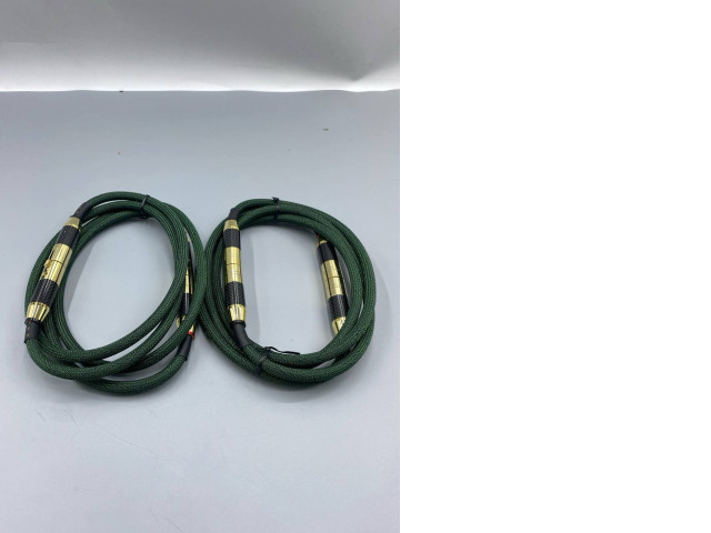 Set of 2 AMM AUDIO ELITE 8 PREMIUM RCA Cables 1.5m Set of 2 AMM AUDIO ELITE 8 PREMIUM RCA Cables 1.5m