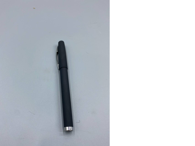 Black pen Black pen