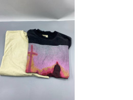 set of 2 Vintage style t-shirt