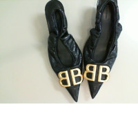 Women's open-toe low-heeled shoes