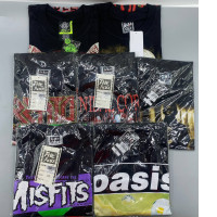 Set of 7 Black short-sleeved crew neck t-shirt with a pattern. Set of 7 Black short-sleeved crew neck t-shirt with a pattern.