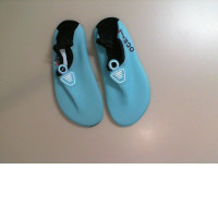 Children's shoes for swimming and beach