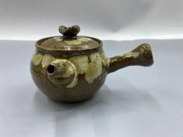 Kyusu style Japanese earthenware teapot
