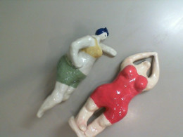 Set of 2 ceramic figurines Set of 2 ceramic figurines