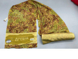 Japanese silk roll (Tanmono)