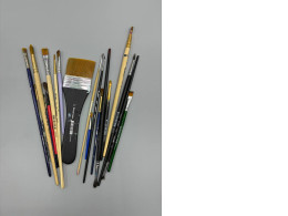 Set of 18 watercolor paint brush