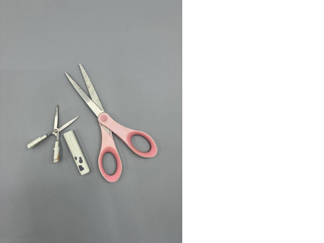 Set of 2 scissors Set of 2 scissors