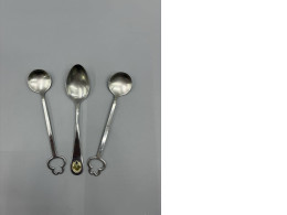 Set of 3 Stainless steel spoon Set of 3 Stainless steel spoon
