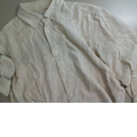 Light-colored men's shirt Light-colored men's shirt