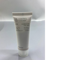 Lightweight sunscreen Lightweight sunscreen