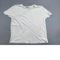White crew neck t-shirt